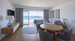 סלון עם נוף עוצר נשימה